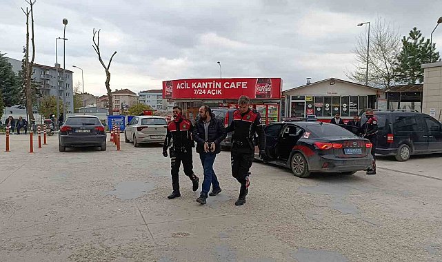 Yabancı uyruklu dolandırıcı kovalamaca sonucu yakalandı
