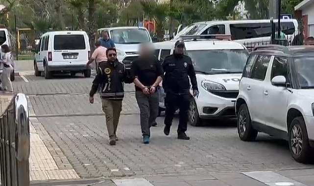 Yakalanacağını anlayınca annesini eve kilitledi