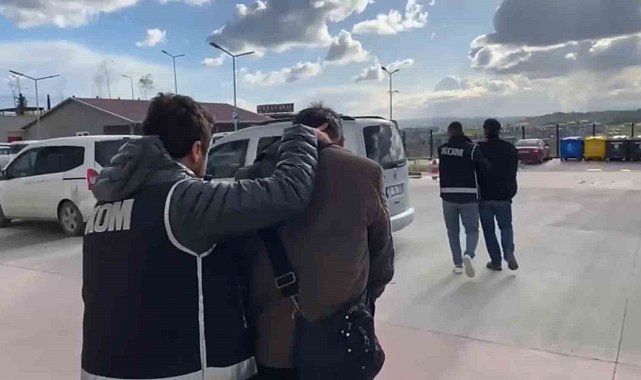 Yalova'da tefeci operasyonunda 3 gözaltı