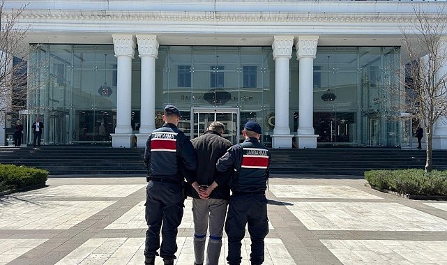 Yangın şüphelisi çalılık alanda yakalandı