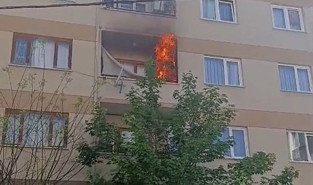 Yanık unutulan sigara balkonu küle çevirdi