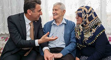 Yarım asırdır evli çift, gençlere örnek oluyor