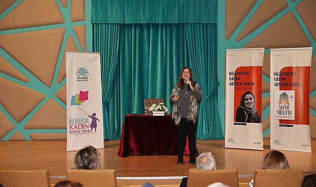 Yazar Müge İplikçi Nilüferli kadınlarla buluştu