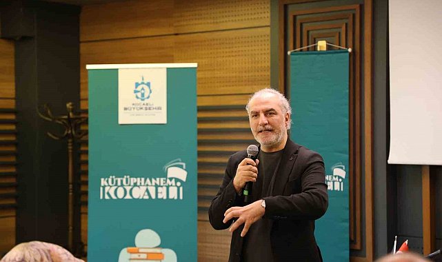 Yazar Tufan "Kitap okumak yerine ekrana baktıkları bir dünya yaşanıyor"