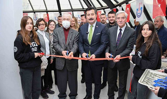 Yenişehir Belediyesi 6'ncı Kitap Fuarı kapılarını açtı