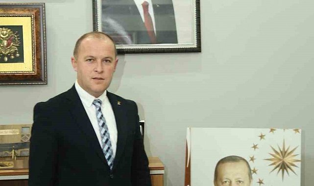 Yenişehir'de Kapalı Spor Salonu'nun parkeleri yenileniyor