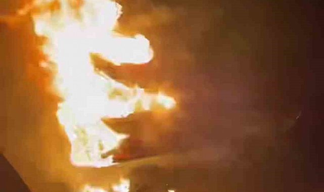 Yolcu otobüsünde korkutan yangın