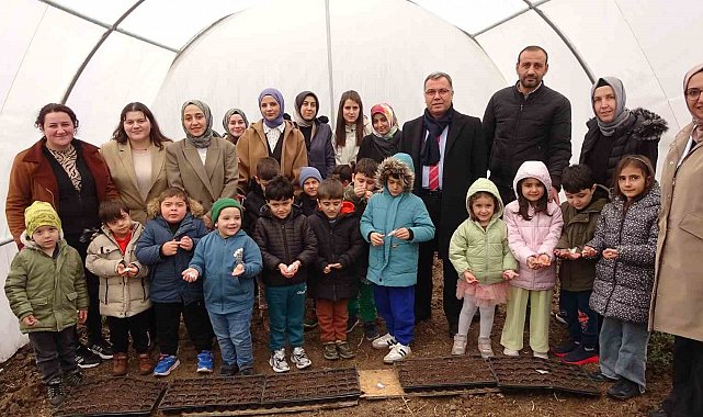 Yozgat'ta ata tohumları ana okulunda toprakla buluştu
