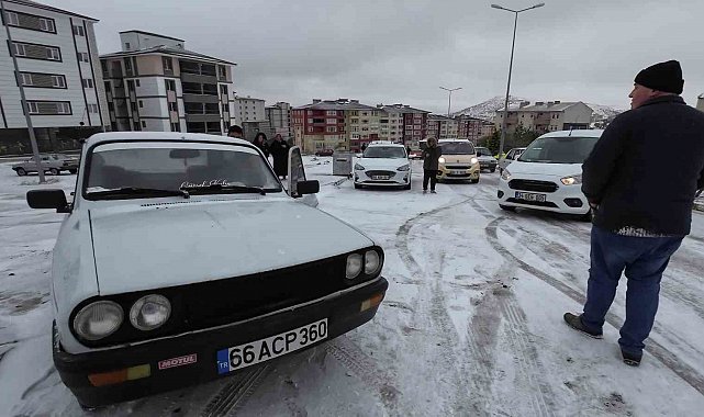 Yozgat'ta kar ve buzlanma hayatı olumsuz etkiledi