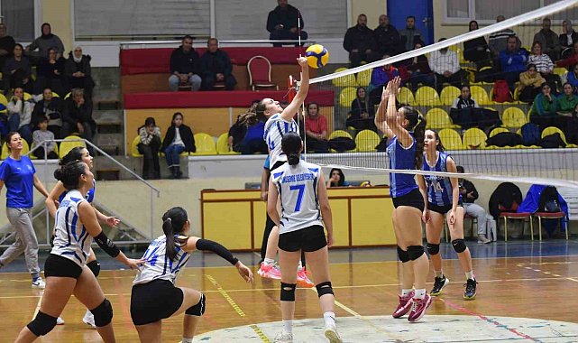 Yunusemre Belediyespor Voleybol Kadınlar 2. Lig'ine katılacak