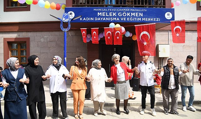 Yunusemre'de 23 Nisan coşkusu kutlamalarla devam ediyor