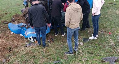 Yurtiçi Kargo aracı takla attı: 4 yaralı