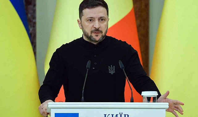 Zelenskiy: "Ateşkesin ardından her türlü formatta masaya oturmaya hazırız"