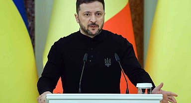 Zelenskiy: "Ateşkesin ardından her türlü formatta masaya oturmaya hazırız"