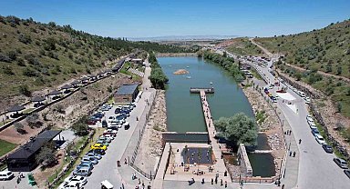 Zincidere Göleti'ne giden su yollarına yaz bakımı