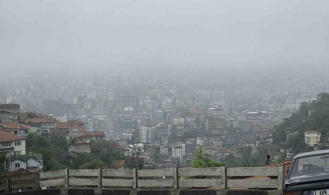 Zonguldak'ta hava sıcaklığı düştü, sis etkili oldu