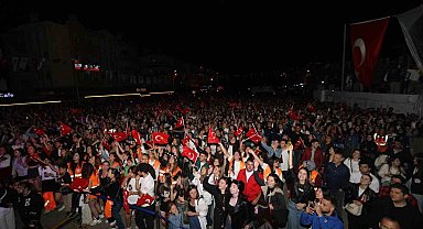 19 Mayıs coşkusu Büyükşehir konserleri ile yaşandı