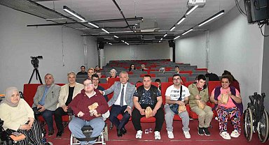 'Engelsiz Perde, Sınırsız Sanat' programı