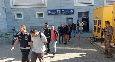 'Maydanoz Döner'e FETÖ operasyonundan 7 kişi adliyeye sevk edildi