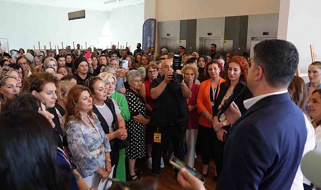 'Üreten kadınların izi' Ataşehir'de