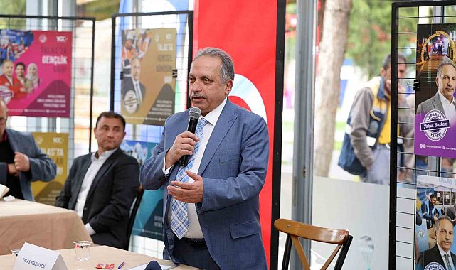 'Vatandaş Soruyor Başkan Cevaplıyor' bu kez 724 Kütüphane'de