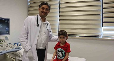4 yaşındaki Yusuf'un delik kalbi, anjiyografik yöntemle kapatıldı