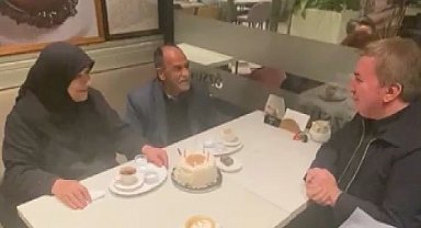 50 yıllık çifte, evlilik yıldönümlerinde Validen sürpriz