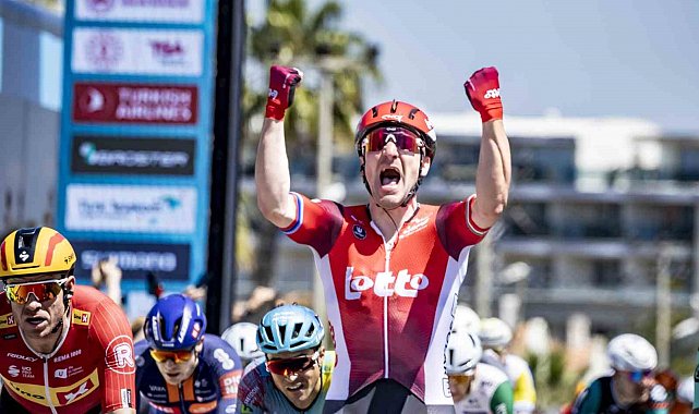 60. Cumhurbaşkanlığı Türkiye Bisiklet Turu'nda Selçuk-Çeşme etabını Elia Viviani kazandı