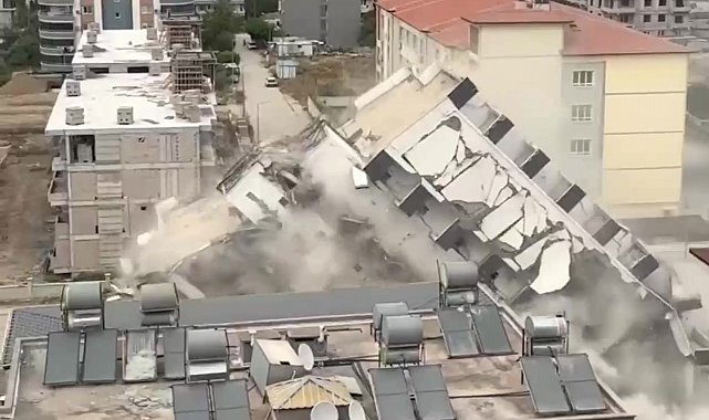 7 katlı bina iş makinesinin darbesiyle kağıt gibi yerle bir oldu