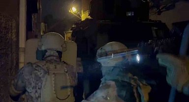 Adana merkezli 23 ilde silah kaçakçılığı operasyonu: 21 tutuklama