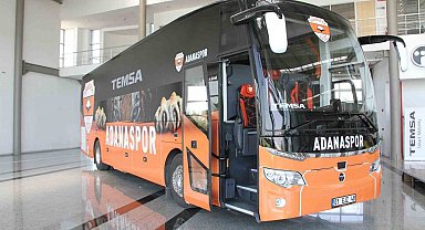 Adanaspor'da kulüp otobüsü haczedildi