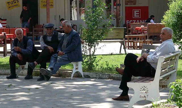 Adıyaman halkından Sırrı Süreyya Önder'e veda