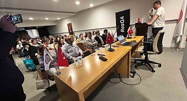 Afyonkarahisar'da eczacılar iyilik için buluştu