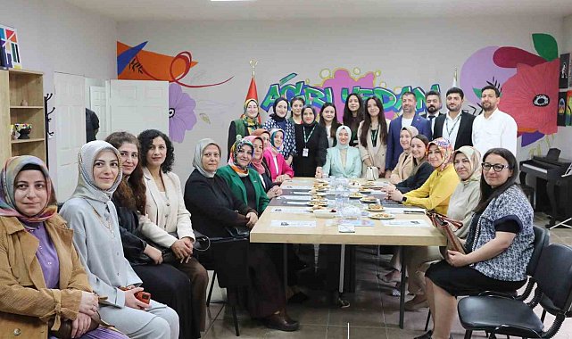 Ağrı'da bağımlılıkla mücadele toplantısı düzenlendi