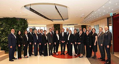 Akbank üst yönetiminde yeni dönem