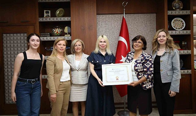 Akdeniz Üniversitesi Hemşirelik Fakültesi'ne 5 yıllık akreditasyon