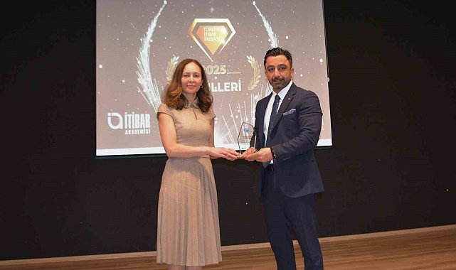 Aksa Doğalgaz'a 'Enerji Sektörünün En İtibarlı Markası' ünvanı