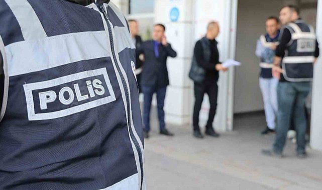Aksaray'da uyuşturucuyla yakalanan 3 kişi tutuklandı