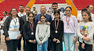 Akyakalı öğrenciler Akıl ve Zeka Oyunları'nda dereceye girdi