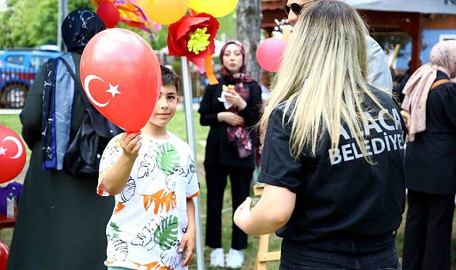 Alaca'da minik öğrenciler doyasıya eğlendi