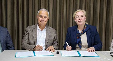 Alanya'da gençlere yönelik "Yerel Demokrasi" projesi başladı