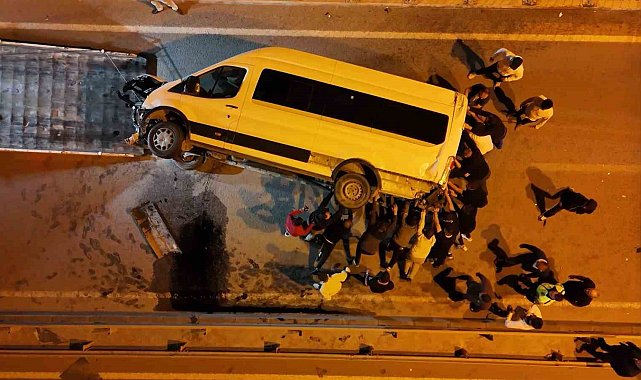 Alkollü genç şehirde kabus yaşattı: Patronunu ve servis şoförünü gasp etti, kaza üstüne kaza yaptı