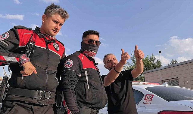 Alkollü sürücü ile polis arasındaki ilginç diyalog kamerada