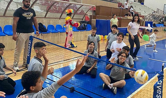 ALKÜ'de engellere dikkat çekildi