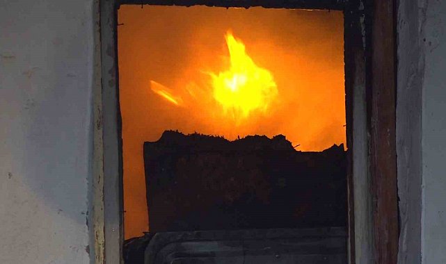 Amasya'da korkutan ev yangını