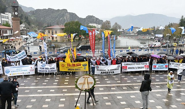Amasya'da yağmur altında 1 Mayıs kutlaması