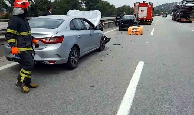 Anadolu Otoyolu'na düşen köpük zincirleme kazaya sebep oldu: 3 yaralı