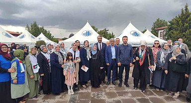 Ankara'da Gazzeli kadın ve çocuklar için yardım sergisi düzenlendi