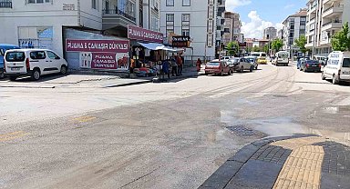 Ankara'da iki otomobil çarpıştı: 3'ü ağır 9 yaralı