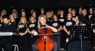 Anneler, eğitim için sahne aldı